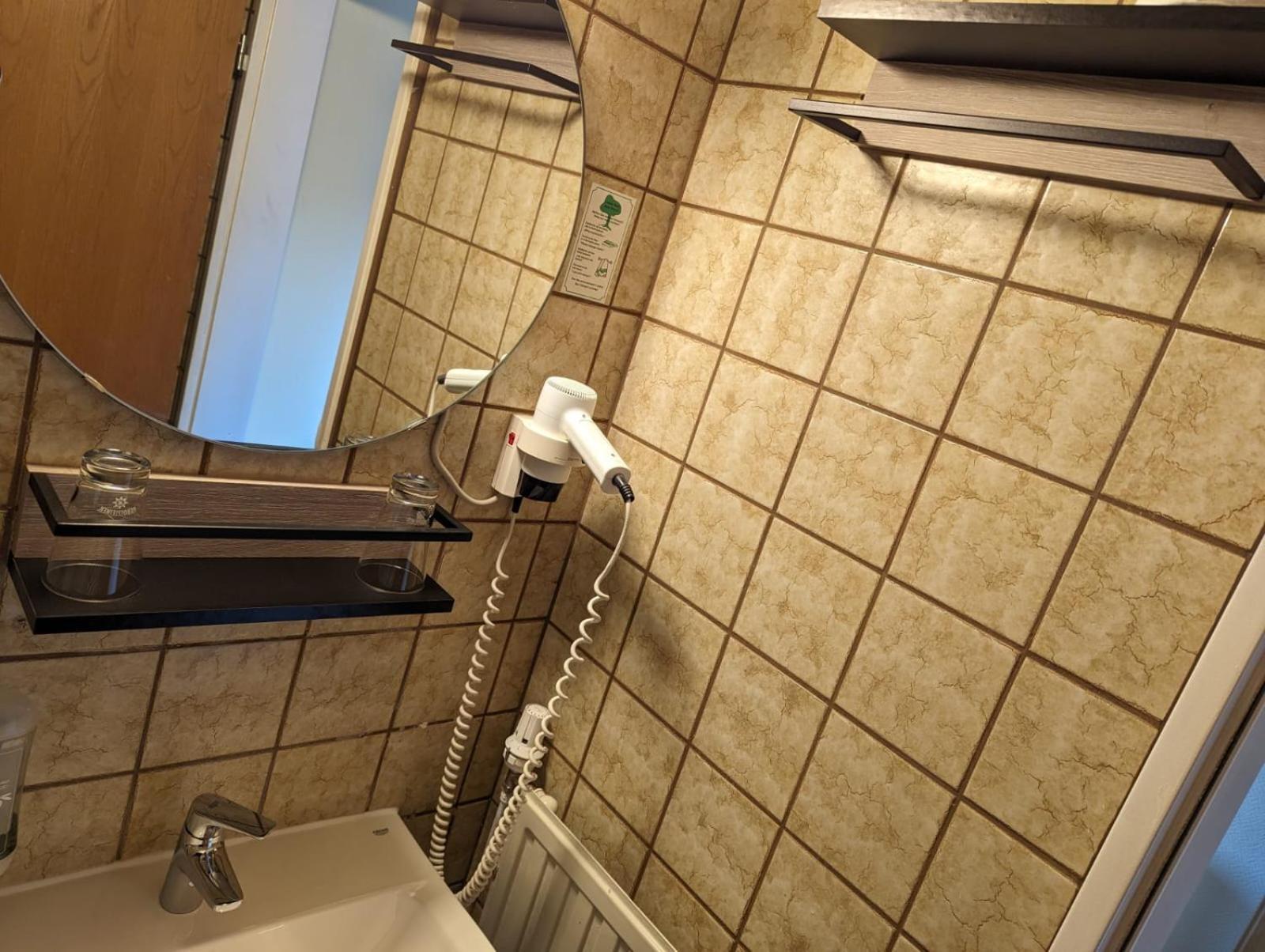 Hotel-Restaurant Hubertus Brome Экстерьер фото